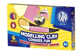 modelina-astra-w-ciasteczkowych-kolorach