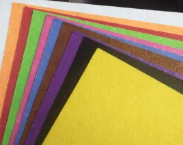 cienki-filc-samoprzylepny-10-arkuszy-a-4-gr-1-mm