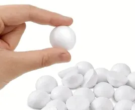 miniaturowe-polowki-kulek-styropianowych-2-cm-50-sztuk