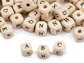 koraliki-drewniane-kostka-10x10-mm-litery-80-szt
