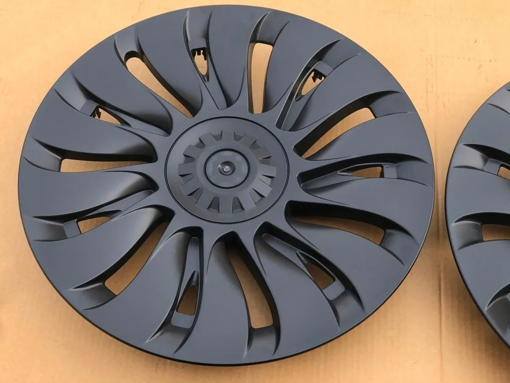 kolpaki-oslony-komplet-emblematy-kola-felgi-cal-19-do-tesla-model-y-2018-24