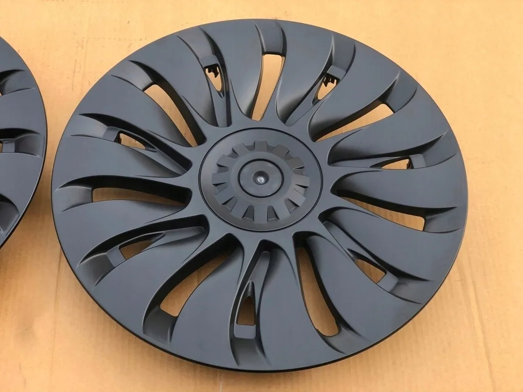 kolpaki-oslony-komplet-emblematy-kola-felgi-cal-19-do-tesla-model-y-2018-24-stan-nowy