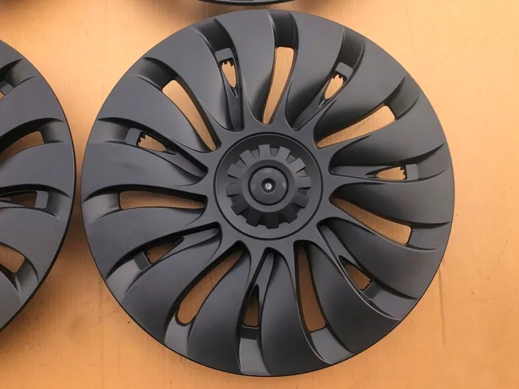 kolpaki-oslony-komplet-emblematy-kola-felgi-cal-19-do-tesla-model-y-2018-24-stan-nowy-producent-zxc