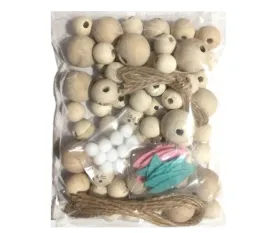 korale-drewniane-kroliki-girlanda