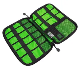 organizer-na-kable-i-akcesoria-komputerowe