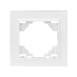 ramka-pojedyncza-quadra-bialy-do-gniazdka-010-043
