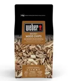 drewienka-whiskey-do-wedzenia-weber-700-g