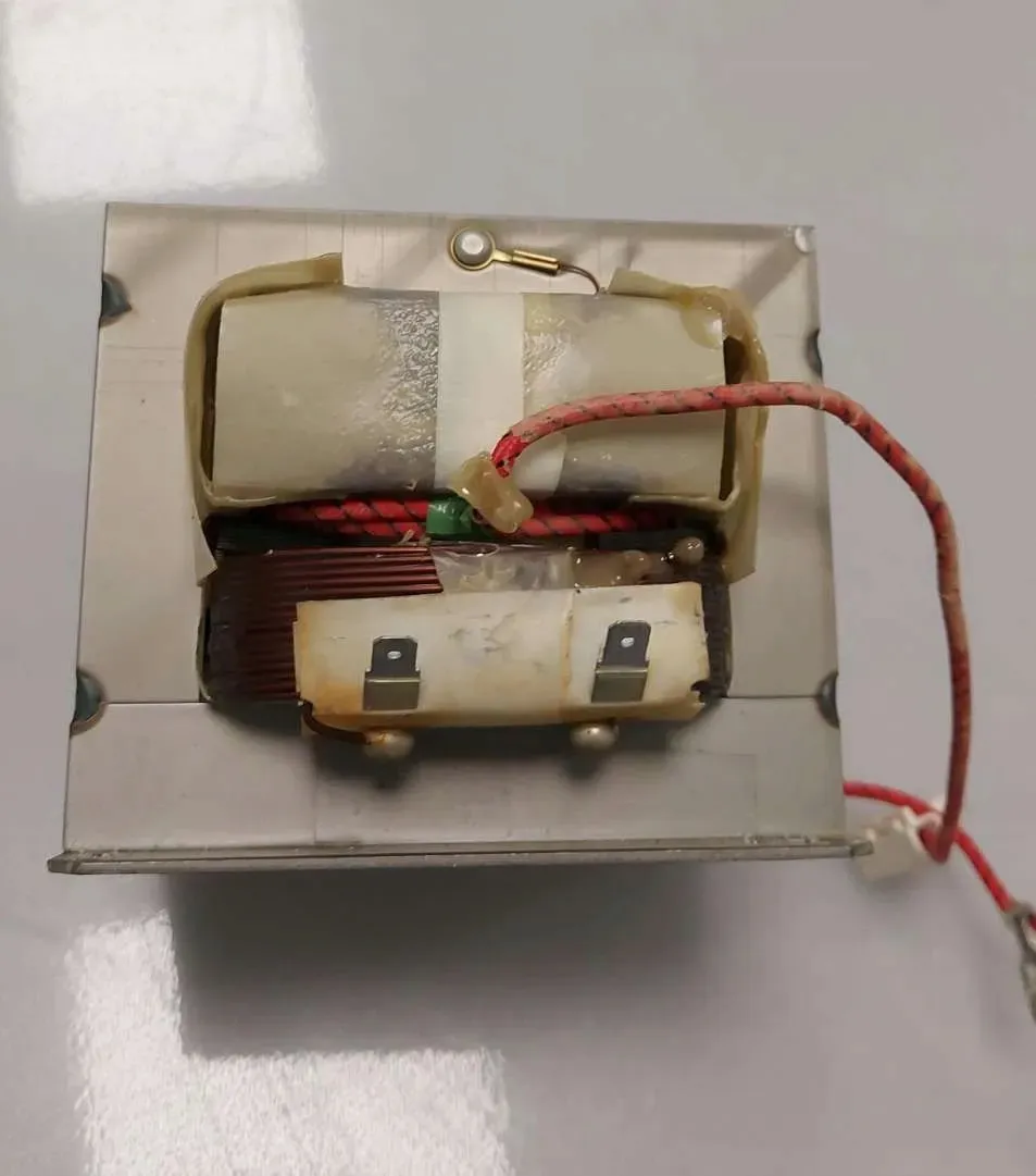 transformator-do-kuchenki-mikrofalowej-gal-900e-4-stan-nowy