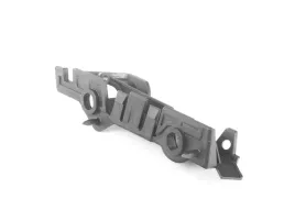 slizg-prowadnica-mocowanie-zderzaka-przod-lewa-audi-a4-oe