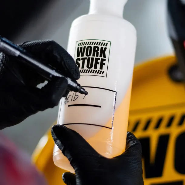 butelka-z-miarka-work-stuff-work-bottle-1-l-biala-trigger-numer-katalogowy-producenta-ws-036-stan-nowy-rodzaj-butelka-z-atomizerem