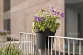 doniczka-na-balkon-okragla-prezero-parkside-o-28-x-wys-25-cm-antracytowa