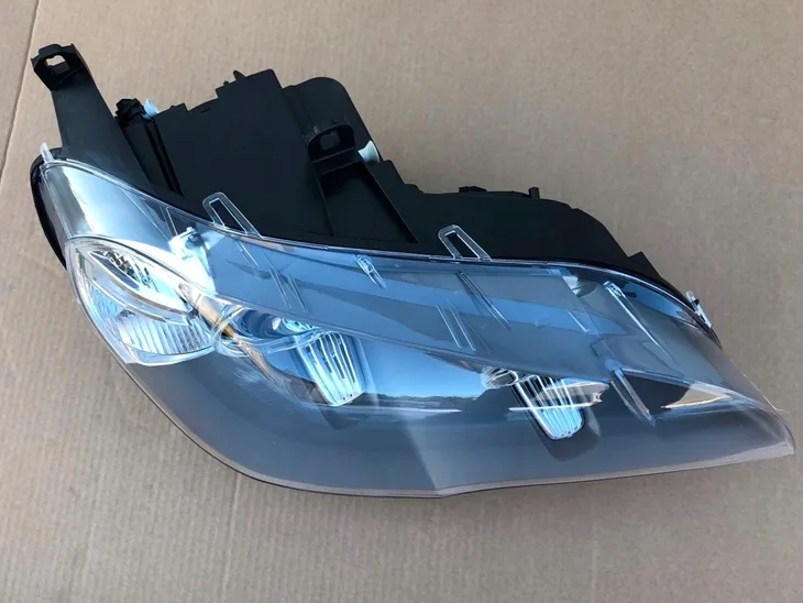 reflektory-ksenon-nieuzbrojone-lewy-prawy-przod-do-bmw-serii-x5-e70-lift-eu-stan-nowy-strona-zabudowy-lewe-prawe