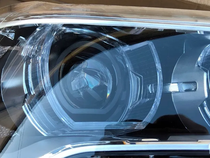 adaptacja-reflektory-halogen-na-full-led-przednie-do-bmw-x1-f48-f49-lift-stan-nowy-rodzaj-swiatel-mijania-led