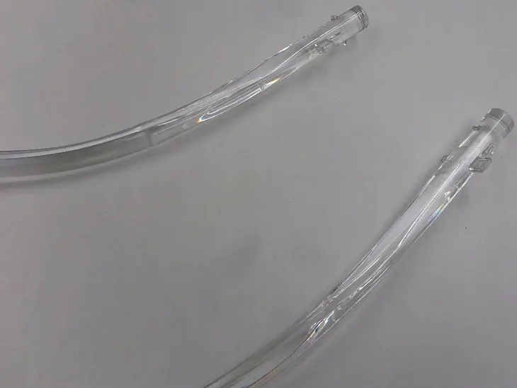 swiatlowody-prawa-lewa-przod-led-drl-do-w213-w238-c238-2016-20-multibeam-producent-czesci-woller