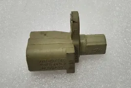 nowy-oryginalny-czujnik-predkosci-obrotu-kola-ford-volvo-av6t-2b372-ec