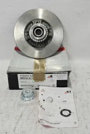 nowa-tarcza-hamulcowa-tyl-renault-clio-ii-2-17447c