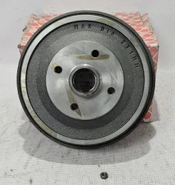 nowy-beben-hamulcowy-tyl-audi-80-b4-8c5-8c2-14059