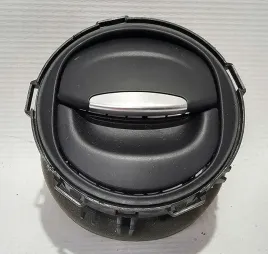 nowa-oryginalna-kratka-nawiewu-renault-clio-iv-4-687605663r