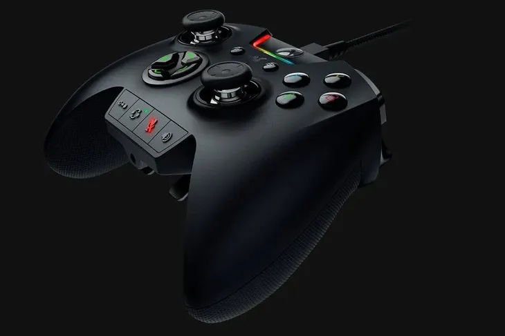 kontroler-xbox-one-razer-wolverine-ultimate-2637-zlacza-usb