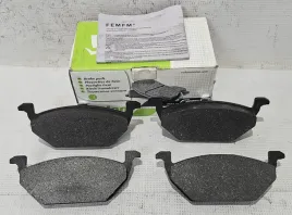 nowe-klocki-hamulcowe-przod-volkswagen-seat-skoda-audi-301332