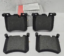 nowe-klocki-hamulcowe-przod-bmw-e70-f15-f85-f16-f86-rolls-royce-37804