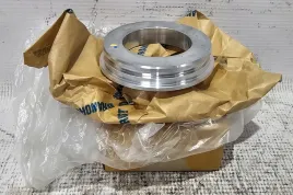 nowa-oryginalna-tuleja-silnika-mitsubishi-1050b375
