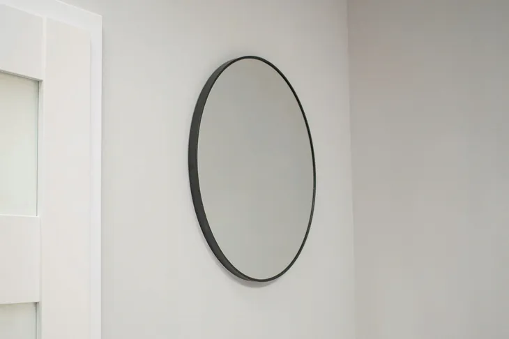 lustro-80cm-czarna-rama-szerokosc-800-mm