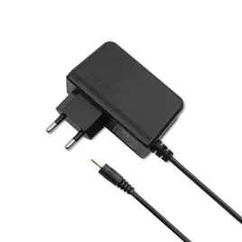 ladowarka-sieciowa-qoltec-15w-5v-3a-z-kablem-1-4m-2-5x0-7-mm-czarna