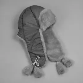 czapka-uszatka-z-dlugim-uchem-damska-typu-jamnik