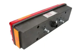 lampa-zespolonych-swiatel-tylnych