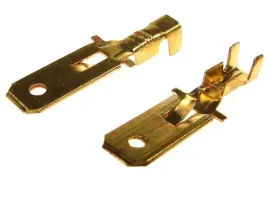 konektor-e63-05-z-zaczepami-meski-zagniatany-na