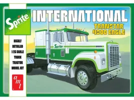 model-plastikowy-ciezarowka-1-25-international-transtar-4300-eagle-sprite