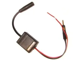 wzmacniacz-anteny-samochodowej