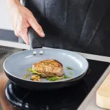 patelnia-ceramiczna-24-cm-eco-masterclass-ksztalt-okragly