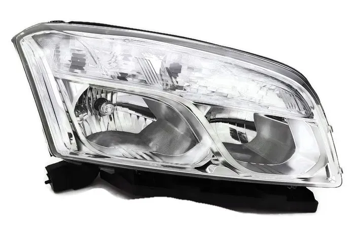 chevrolet-trax-tracker-13-reflektor-prawy-stan-nowy