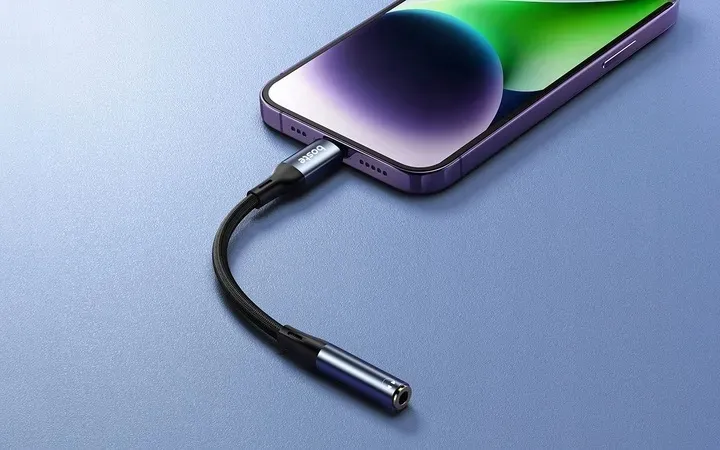 boste-adapter-przejsciowka-audio-lightning-do-iphone-mini-jack-aux-12cm-stan-opakowania-oryginalne-kod-producenta-897607