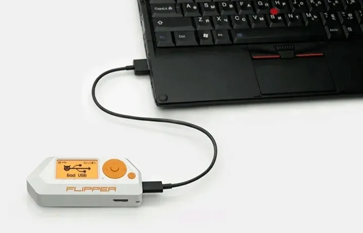 flipper-zero-basic-wielofunkcyjne-narzedzie