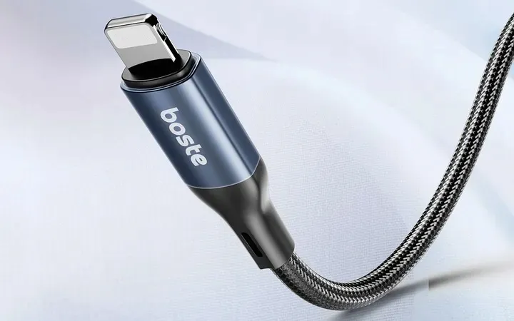 boste-kabel-adapter-przejsciowka-audio-lightning-do-iphone-mini-jack-aux-1m-stan-nowy-typ-przewod
