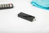 dekoder-tuner-tv-dvb-t2-hevc-h-265-full-hd-mini-stick-pilot-zestaw-kod-producenta-8974398
