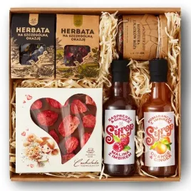 kosz-na-prezent-czekolada-syrop-herbata-konfitura