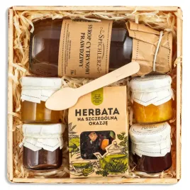 kosz-prezentowy-zestaw-przetwory-herbata-syrop-konfitury