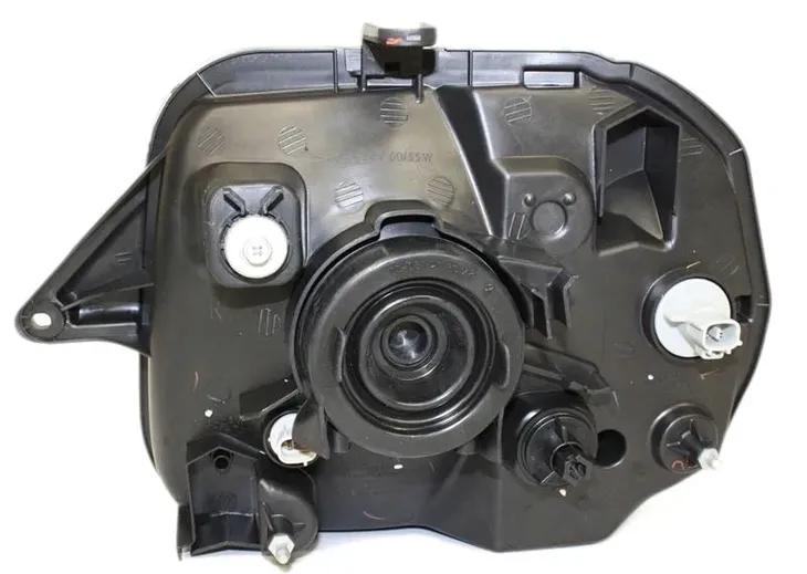 reflektor-prawy-suzuki-jimny-2001-waga-z-opakowaniem-2-42-kg