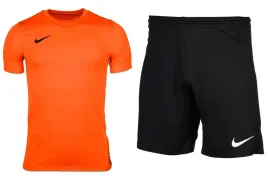 stroj-sportowy-nike-dry-park-komplet-dzieciecy-na-wf-koszulka-spodenki-s