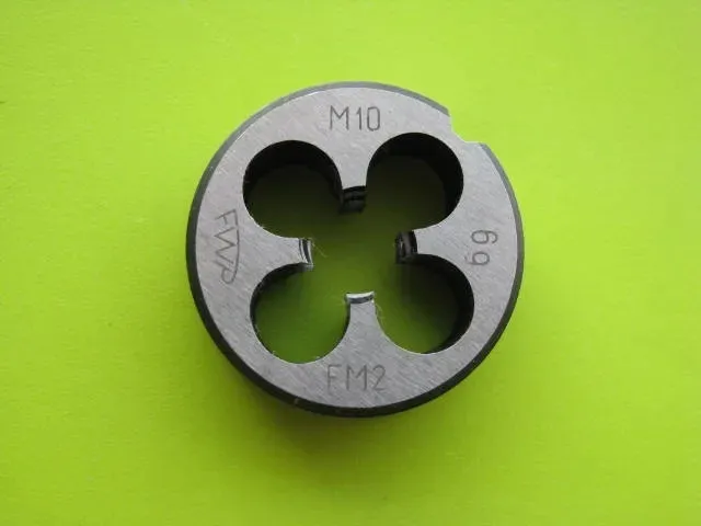 narzynka-nhma-m10-iso-din-13-waga-z-opakowaniem-0-15-kg-liczba-elementow-w-zestawie-1