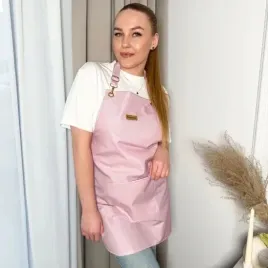 fartuszek-kosmetyczny-rozowy-pudrowy-roz-elarto