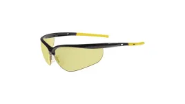 okulary-z-poliweglanu-sportowy-wyglad