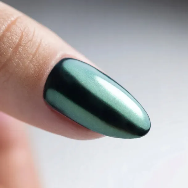 pylek-do-manicure-hailey-effect-02-marka-allelac