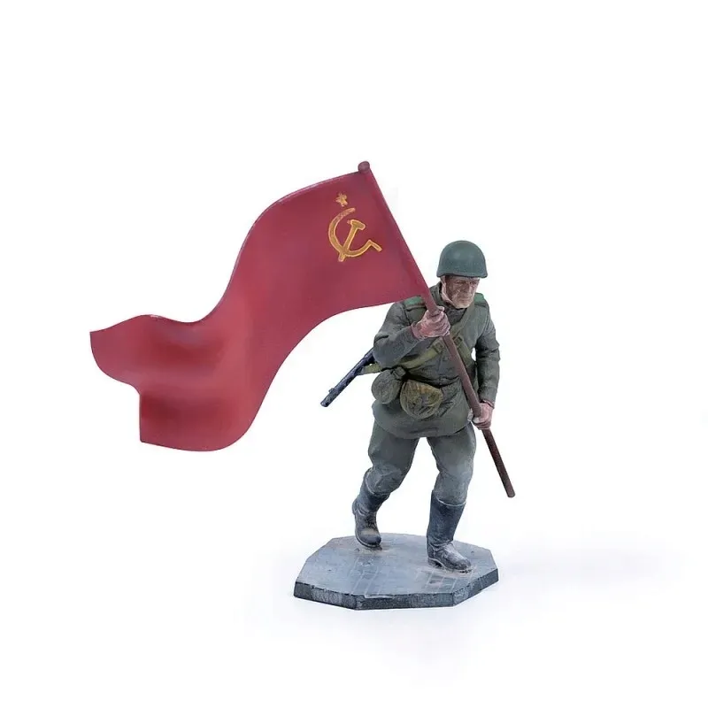 1-35-soviet-infantry-berlin-1945-material-tworzywo-sztuczne