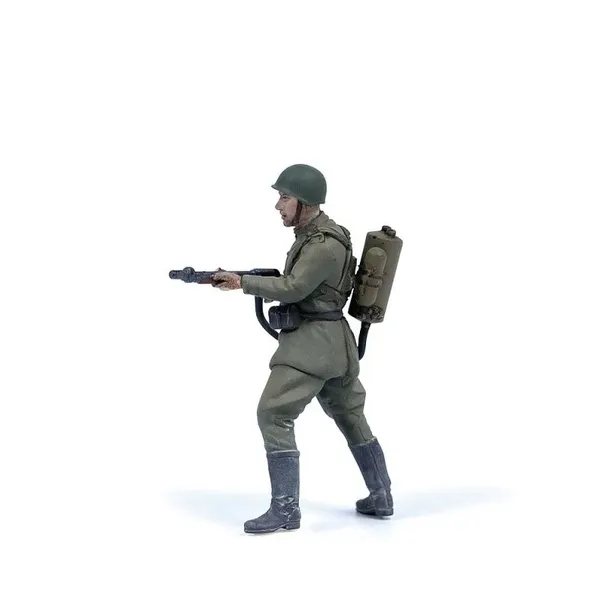 1-35-soviet-infantry-berlin-1945-stan-opakowania-oryginalne