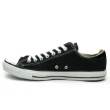 converse-m9166-black-375-wzor-dominujacy-bez-wzoru